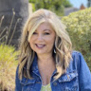 Meet your Posher, Darlene